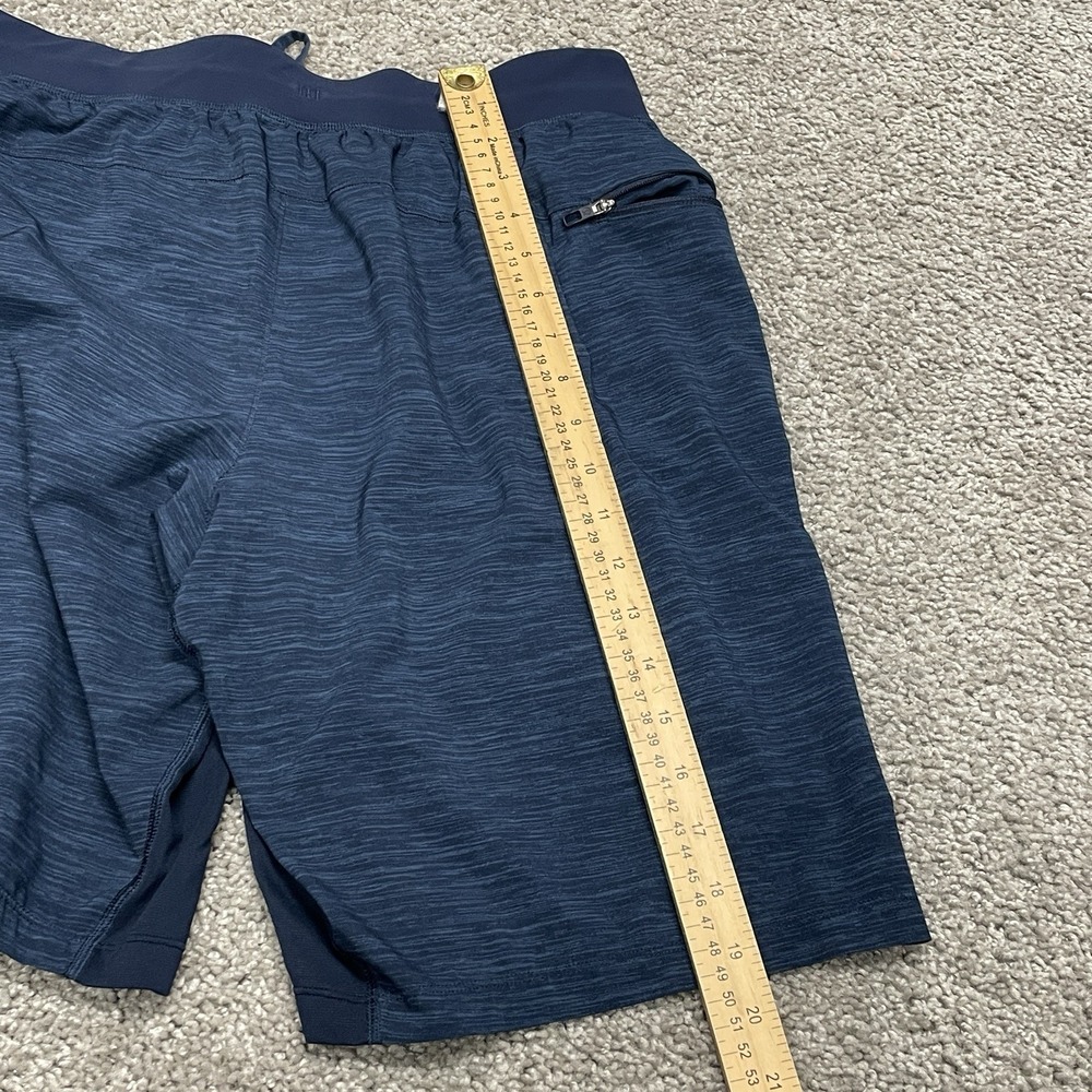 Lululemon Mens T.H.E. Short Lined 10" Blue Plaid Pattern Size Large (L) Running - Picture 9 of 10